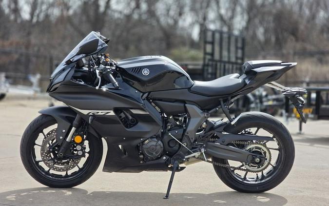 2024 Yamaha YZF-R7