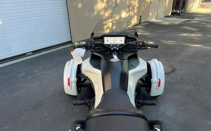 2026 Can-Am® Spyder F3-T