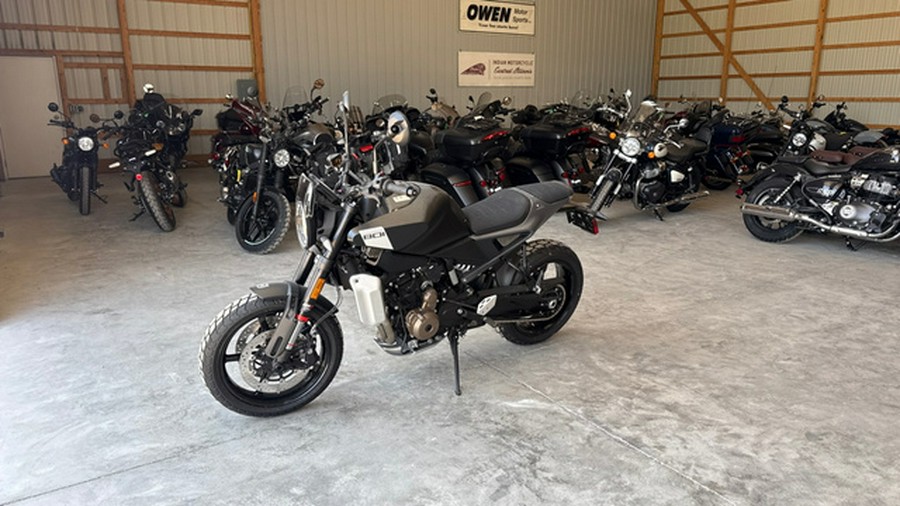 2025 Husqvarna Motorcycles SVARTPILEN 801