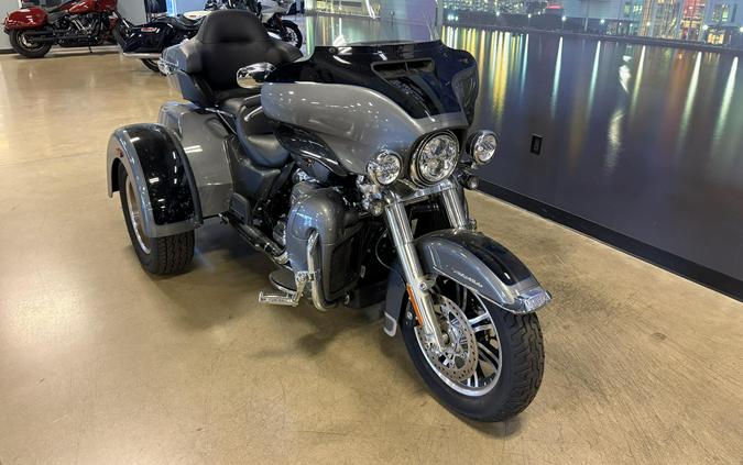 FLHTCUTG 2022 Tri Glide Ultra