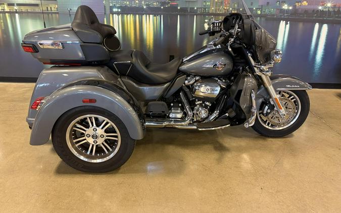 FLHTCUTG 2022 Tri Glide Ultra