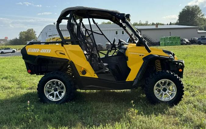 2017 Can-Am® Commander™ XT™ 1000 Yellow