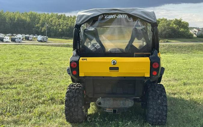 2017 Can-Am® Commander™ XT™ 1000 Yellow