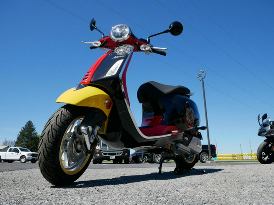 2023 Vespa Primavera 50 Disney Mickey Mouse Edition