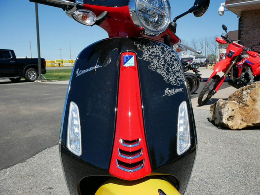 2023 Vespa Primavera 50 Disney Mickey Mouse Edition