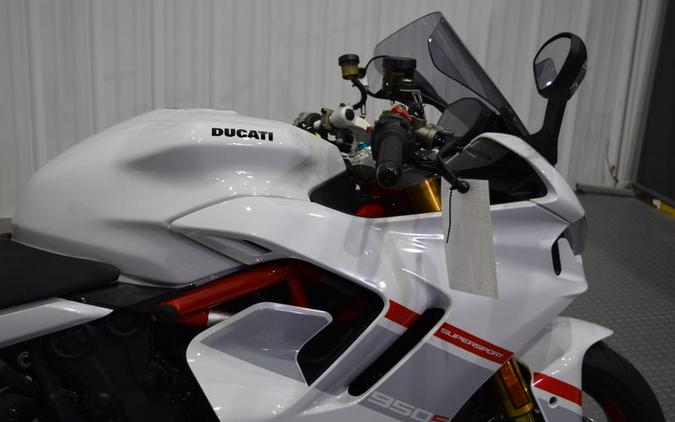 2024 Ducati Supersport 950 S White Stripe