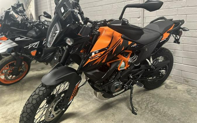 2024 KTM Adventure 390