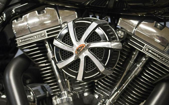 2013 Harley-Davidson® FLHR - Road King®