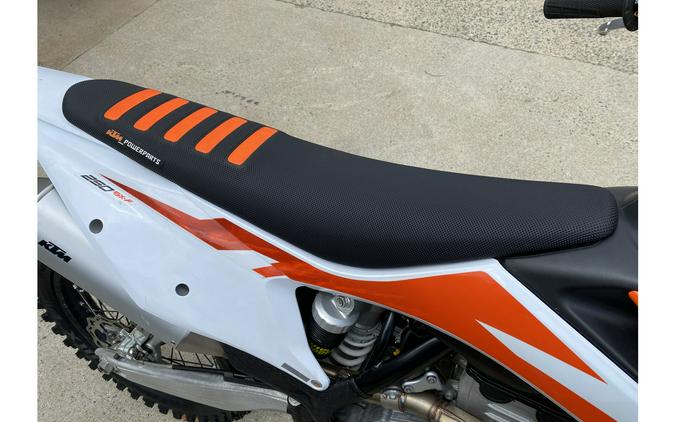 2020 KTM 250 SX-F