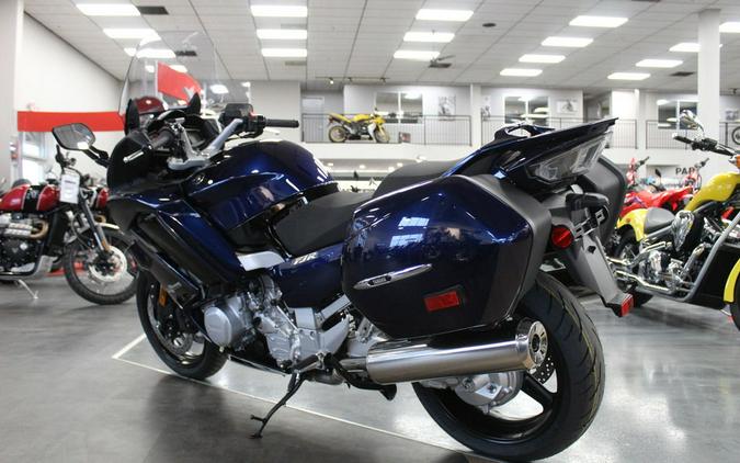 2024 Yamaha FJR 1300ES