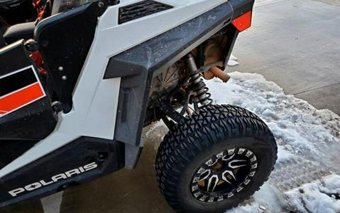 2016 Polaris RZR S 900