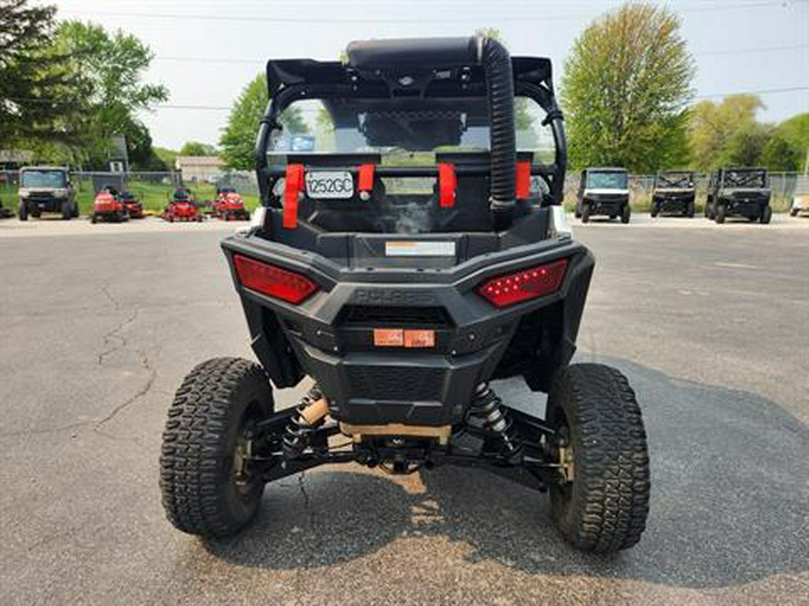 2016 Polaris RZR S 900