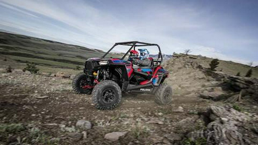 2016 Polaris RZR S 900