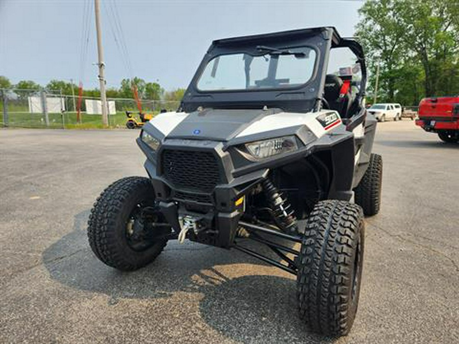 2016 Polaris RZR S 900