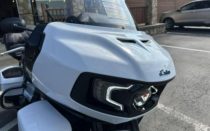 2025 Indian Motorcycle® Pursuit® Dark Horse® 112 w/PowerBand Audio Ghost White Metallic Crystal wit