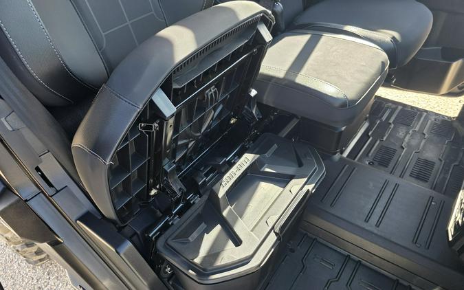 2026 Can-Am Defender Limited HD11