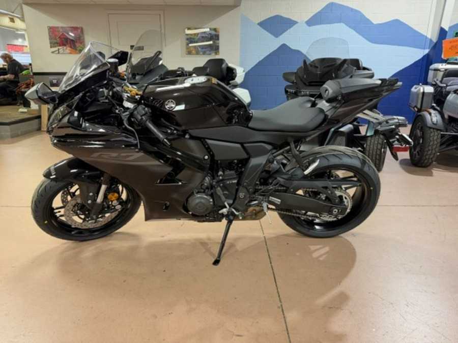 2026 Yamaha YZF-R7