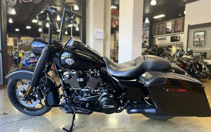 2022 Harley-Davidson Road King Special Black