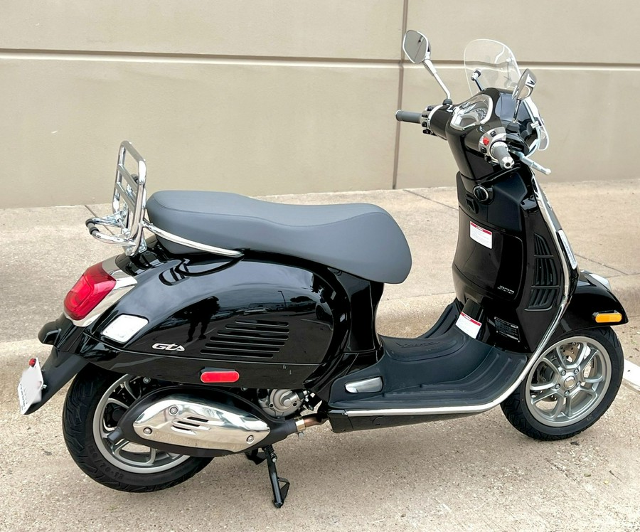 2023 Vespa GTS 300