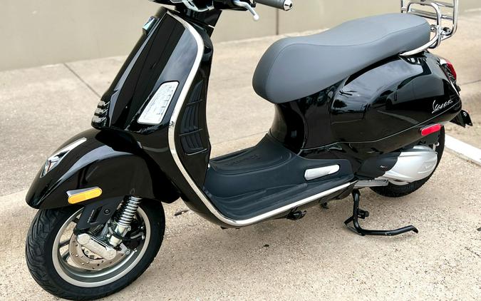 2023 Vespa GTS 300