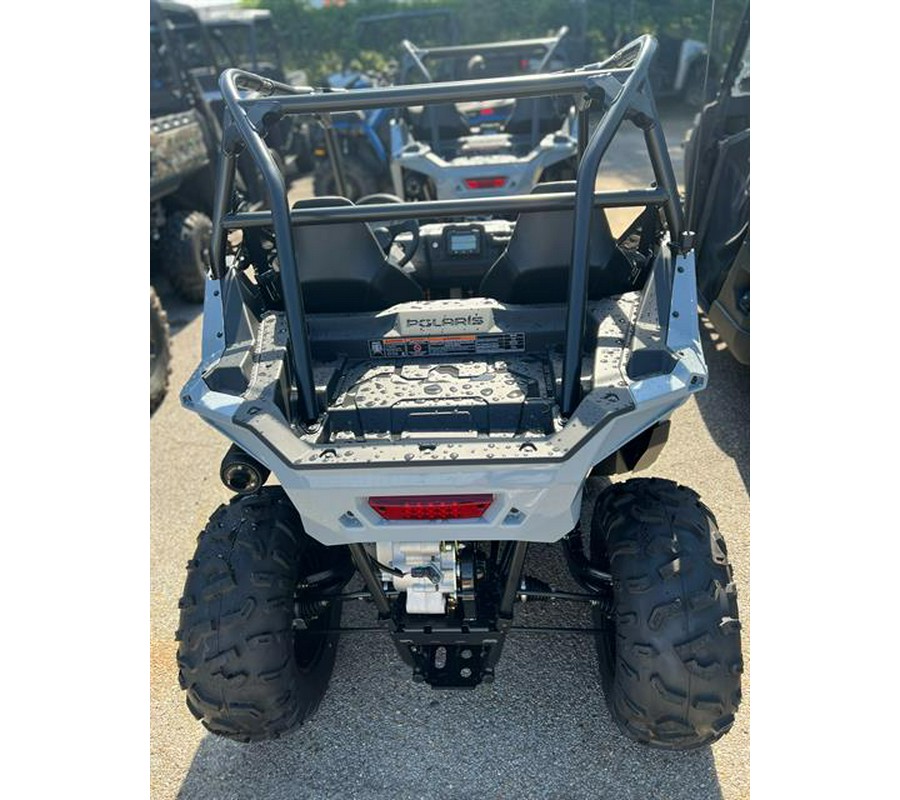 2024 Polaris RZR 200 EFI