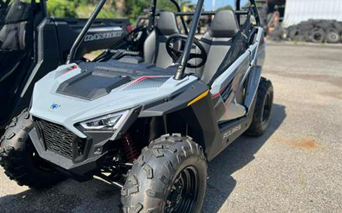 2024 Polaris RZR 200 EFI