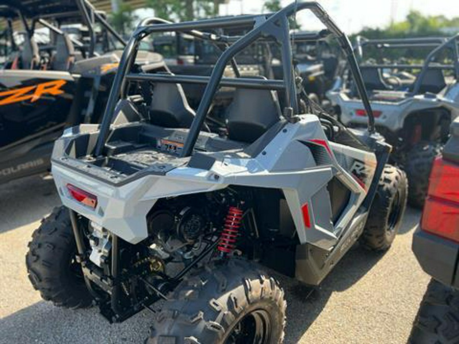 2024 Polaris RZR 200 EFI