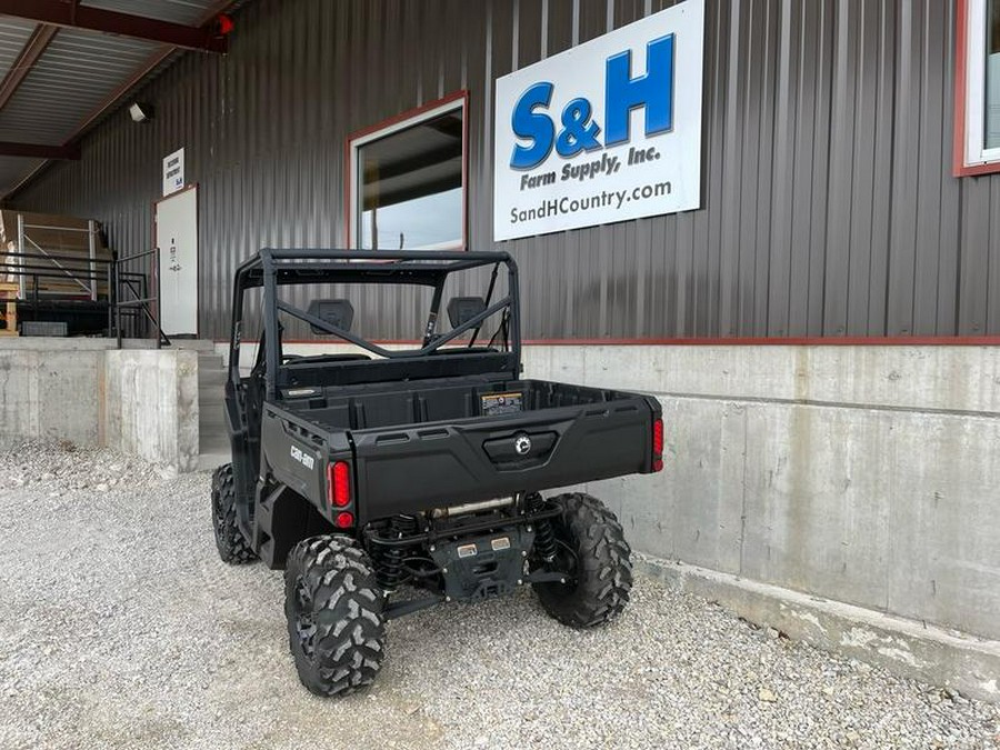 2025 Can-Am® Defender DPS HD10