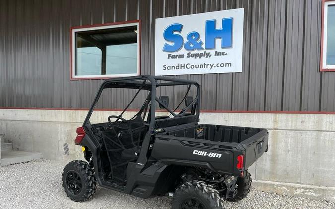 2025 Can-Am® Defender DPS HD10