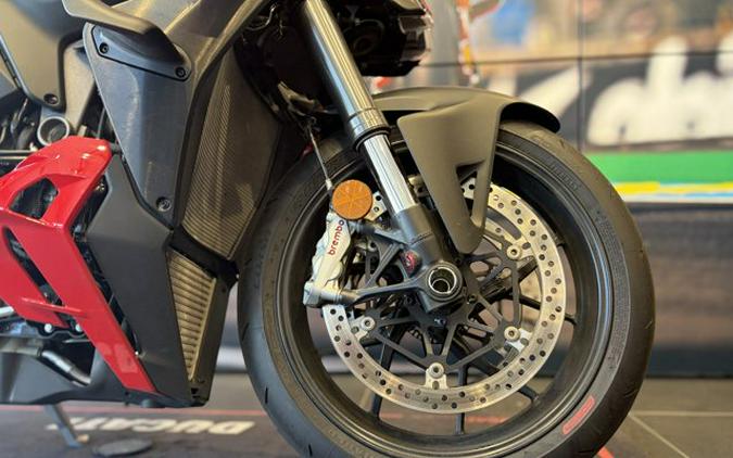 2025 Ducati STREETFIGHTER V4