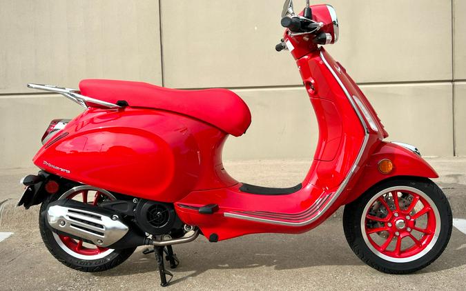 2023 Vespa Primavera 150 Red