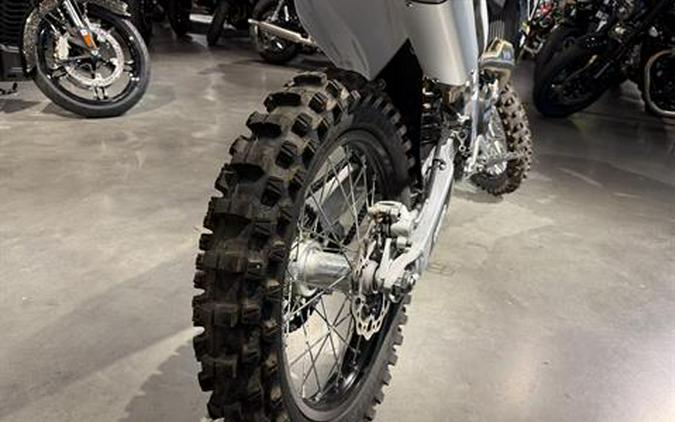 2025 Triumph TF 450-RC Edition