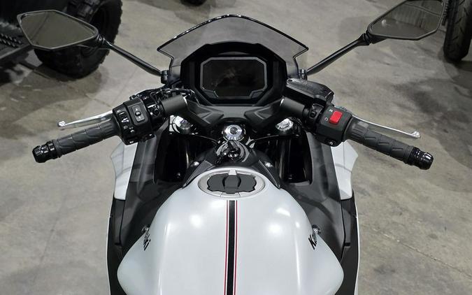 2026 Kawasaki Ninja® 650 ABS