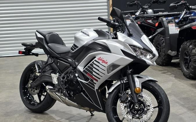2026 Kawasaki Ninja® 650 ABS