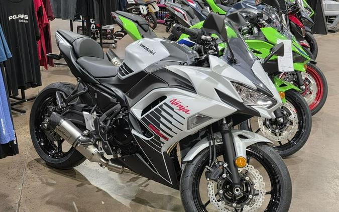 2026 Kawasaki Ninja® 650 ABS