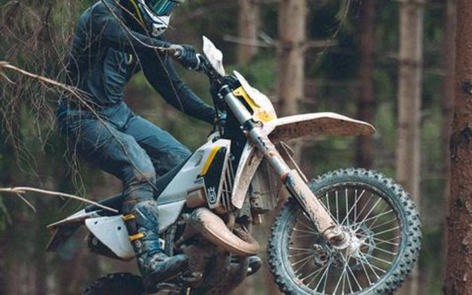 2025 Husqvarna TE 300