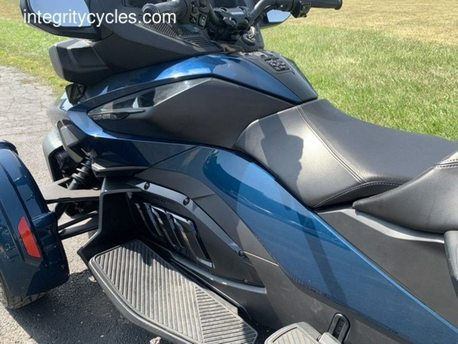 2021 Can-Am® Spyder® RT Limited Dark