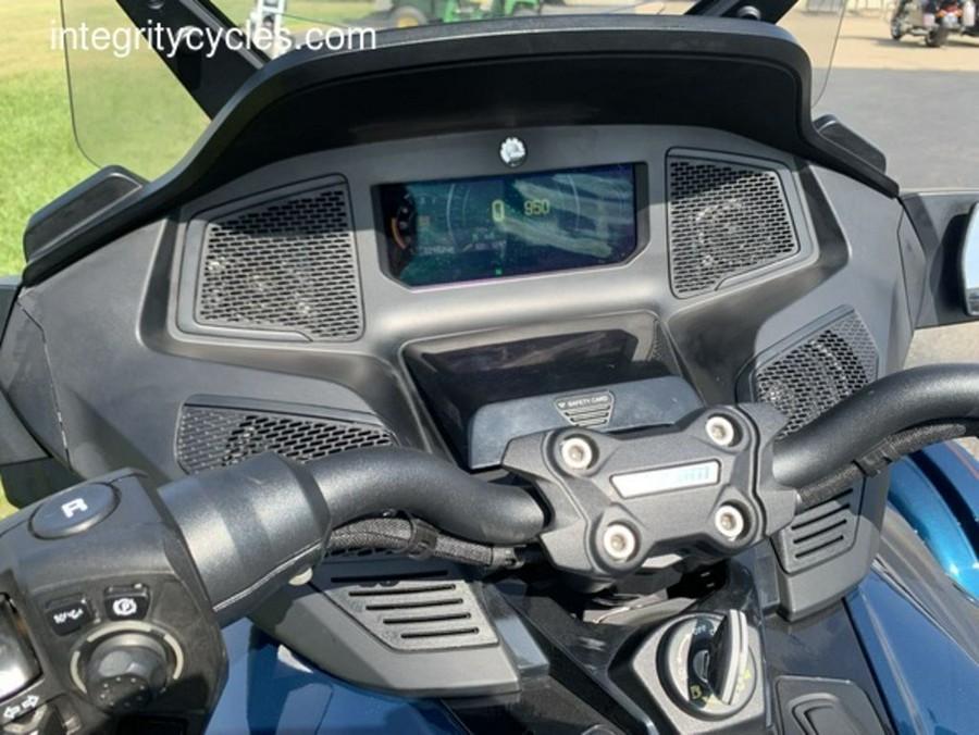 2021 Can-Am® Spyder® RT Limited Dark