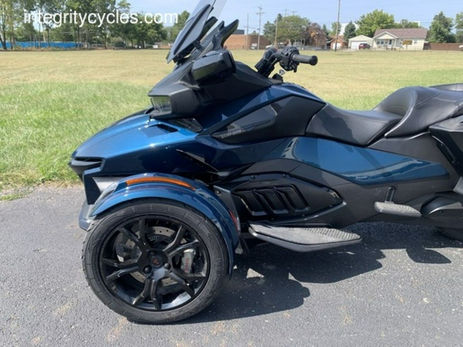 2021 Can-Am® Spyder® RT Limited Dark