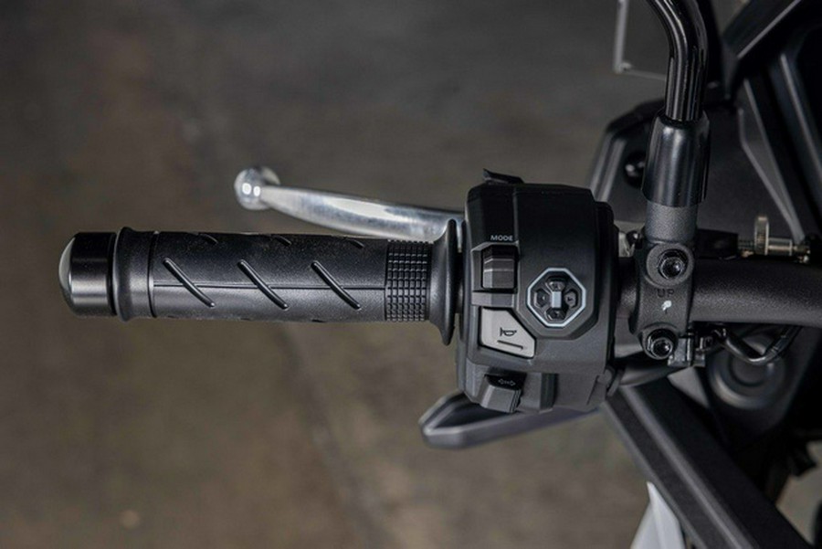 2026 Honda Transalp E-Clutch