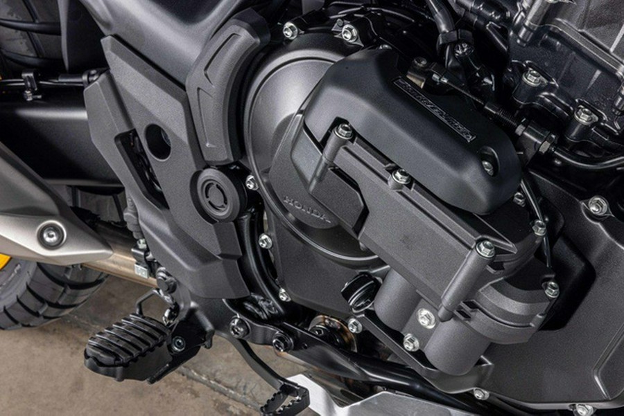 2026 Honda Transalp E-Clutch