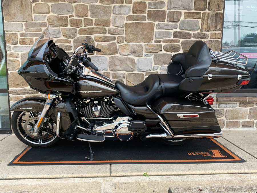 2020 street glide special river rock grey