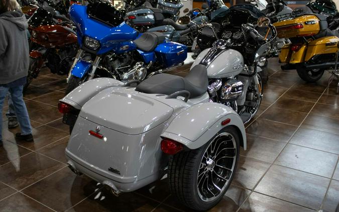 2024 Harley-Davidson Road Glide 3 Trike FLTRT