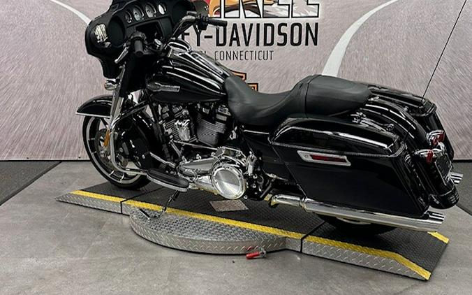 2022 FLHX Street Glide