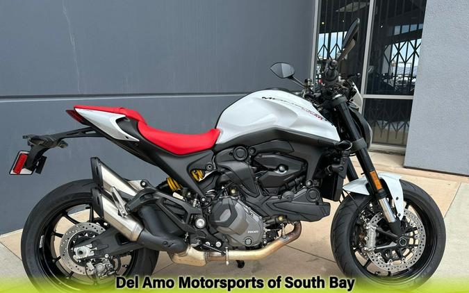 2024 Ducati MONSTER PLUS