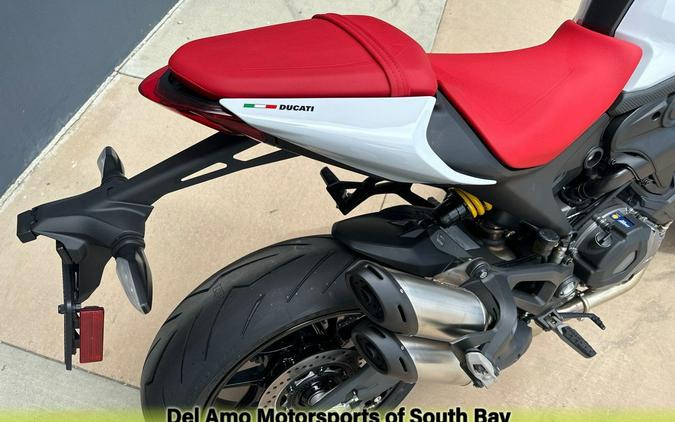 2024 Ducati MONSTER PLUS