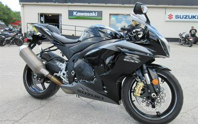 2014 Suzuki GSX-R1000™