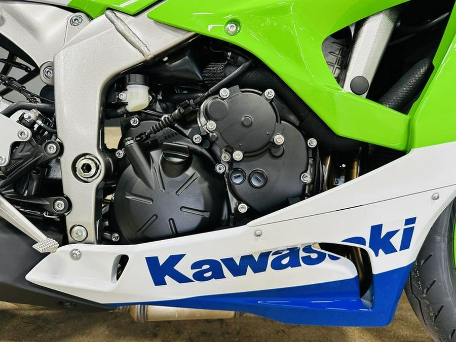 2024 Kawasaki Ninja® ZX™-6R 40th Anniversary Edition ABS