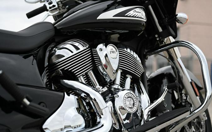 2023 Indian Motorcycle® Chieftain® Limited Black Metallic