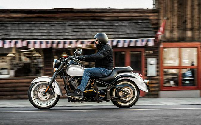 2024 Kawasaki Vulcan® 900 Classic